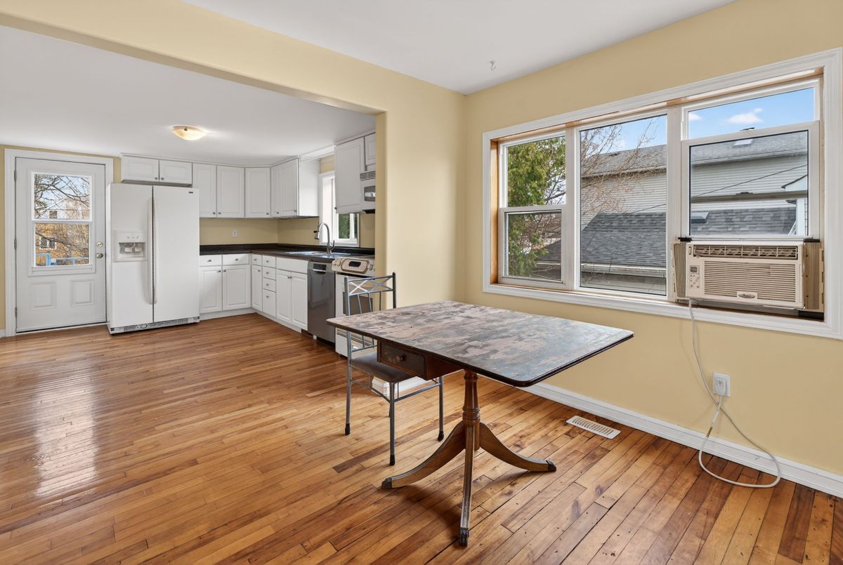 77 Portsmouth Avenue 77 Portsmouth Avenue Kingston