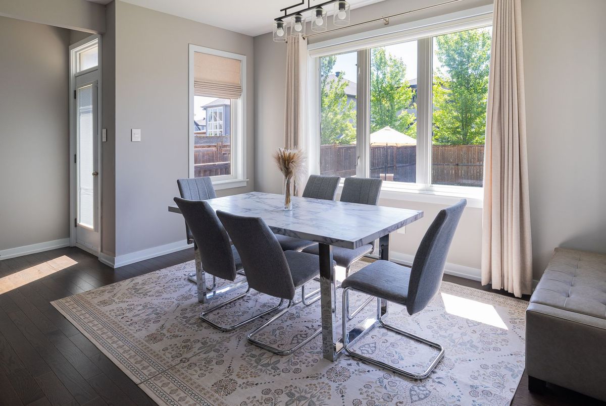 img-gallery