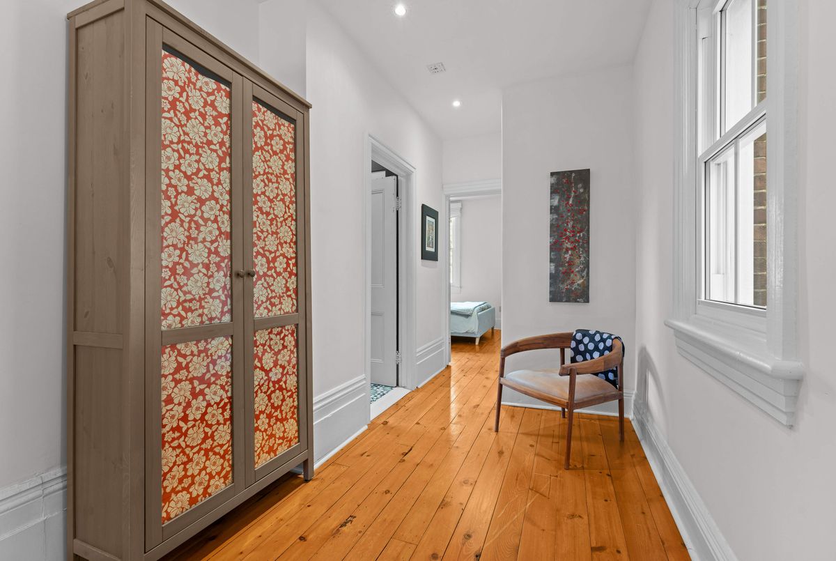 img-gallery