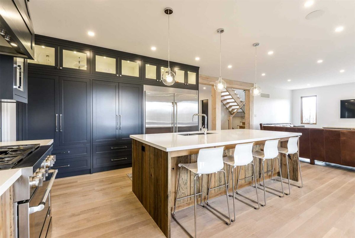 9736 Wellington 42 Rd 9736 Wellington 42 Rd Erin