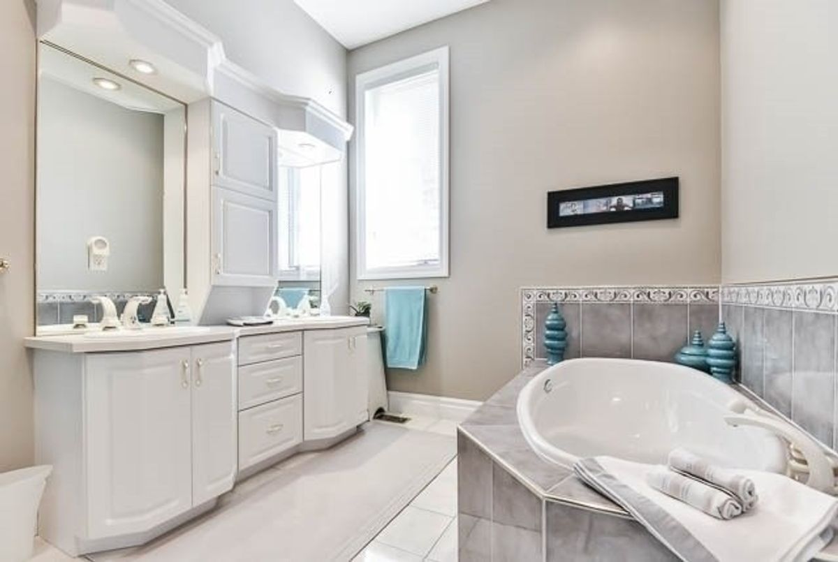 294 Cadigan Rd 294 Cadigan Rd Smith-Ennismore-Lakefield