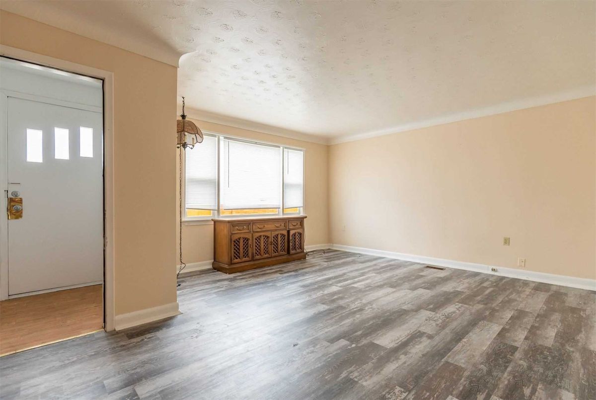103 Moffatt St 103 Moffatt St St. Catharines