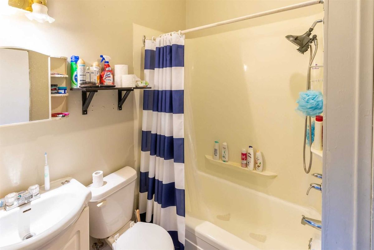 103 Moffatt St 103 Moffatt St St. Catharines