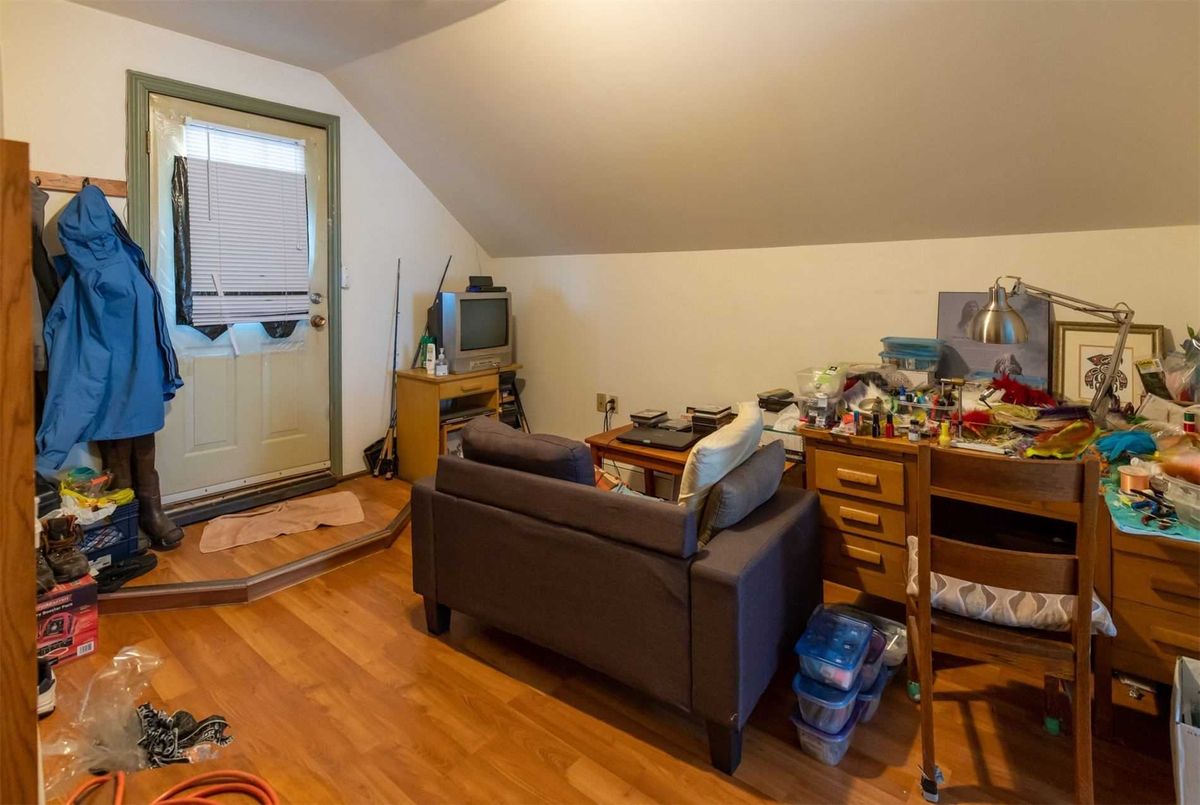 105 Moffatt St 105 Moffatt St St. Catharines