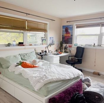Residential 529 Leyton Cres London For {
  "AboveGradeFinishedArea": 0,
  "AboveGradeFinishedAreaSource": "",
  "AboveGradeFinishedAreaUnits": "",
  "Acreage": "",
  "Active": false,
  "Address": "529 Leyton Cres",
  "AirConditioning": "Central Air",
  "AirConditioningYN": true,
  "Amps": "",
  "Appliances": "",
  "ApproxAge": "",
  "ApproxSquareFootage": "1500-2000",
  "Area": "Middlesex",
  "AssessmentYear": "",
  "AssignmentYN": false,
  "AssociationAmenities": "",
  "AssociationFee": "",
  "AssociationFeeIncludes": "",
  "AssociationName": "",
  "AssociationYN": false,
  "Balcony": "",
  "Basement": "Finished",
  "BasementYN": false,
  "BathroomsFull": 0,
  "BathroomsHalf": 0,
  "Bedrooms": 6,
  "BedroomsDisplay": "6",
  "BedroomsPlus": 0,
  "BedroomsTotal": 0,
  "BelowGradeFinishedArea": 0,
  "BelowGradeFinishedAreaSource": "",
  "BelowGradeFinishedAreaUnits": "",
  "Board": "Toronto Regional real Estate Board",
  "BuilderName": "",
  "BuildingAreaTotal": "1500-2000",
  "BuildingAreaUnits": "Sq Ft",
  "BuildingName": "",
  "BusinessName": "",
  "BusinessType": "",
  "BuyerAgencyCompensation": "2%",
  "BuyerAgencyCompensationType": "",
  "BuyerAgentAOR": "",
  "BuyerAgentEmail": "",
  "BuyerAgentFullName": "",
  "BuyerAgentId": "",
  "BuyerAgentMlsId": "",
  "BuyerAgentPhone": "",
  "BuyerOfficeId": "",
  "BuyerOfficeMlsId": "",
  "BuyerOfficeName": "",
  "BuyerOfficePhone": "",
  "CarportSpaces": 0,
  "Category": "MLS",
  "ChattelsYN": false,
  "City": "London",
  "ClassSearch": "Residential",
  "ClosedDate": "2023-05-04T00:00:00",
  "CoListAgentDesignation": "",
  "CoListAgentEmail": "",
  "CoListAgentID": "",
  "CoListAgentMLSID": "",
  "CoListAgentName": "",
  "CoListAgentPhone": "",
  "CoListOfficeID": "",
  "CoListOfficeMLSID": "",
  "CoListOfficeName": "CENTURY 21 ATRIA REALTY INC., BROKERAGE",
  "CommercialCondoFee": "",
  "CommercialCondoFeeFrequency": "",
  "CommercialCondoFees": "",
  "Commission": "2%",
  "Community": "",
  "CommunityFeatures": "",
  "Condition": "",
  "ConditionalExpiryDate": "0001-01-01T00:00:00",
  "ConditionOfSale": "",
  "CondoCorpNumber": "",
  "ConsentToAdvertiseYN": false,
  "ConstructionMaterials": "",
  "ContactAfterExpiryYN": false,
  "ContractDate": "2023-04-27T00:00:00",
  "Cooling": "Central Air",
  "CoolingYN": true,
  "Country": "",
  "CoverPhoto": "https://media.remarketer.ca/PROPTX/X6051405-1.jpg?tr=di-propertynoimage_pj5ksb5iM,f-jpg,q-90",
  "CrossStreet": "Sarnia Rd/Leyton Cres",
  "DaysOnMarket": 7,
  "DepositRequired": "",
  "Directions": "",
  "Disclosures": "",
  "DisplayAddress": "529 Leyton Cres",
  "DisplayAddressYN": true,
  "DistributeToInternetYN": true,
  "Drive": "",
  "Electric": "",
  "ElectricExpense": "",
  "ElectricOnPropertyYN": false,
  "ElectricYN": false,
  "ElementarySchool": "",
  "ElevatorYN": false,
  "Exclusions": "",
  "Expenses": "",
  "ExpiryDate": "2023-06-30T00:00:00",
  "Exposure": "",
  "Exterior": "",
  "ExteriorFeatures": "",
  "Extras": "2 Stoves, 3 Fridges, 1 Diswasher (As-Is), All Window Covering & All Elf., Edo W/Remote, Hwt Owned",
  "FamilyRoom": "",
  "FireplaceTotal": 0,
  "FireplaceYN": false,
  "Flooring": "",
  "FloorPlans": "",
  "FoundationDetails": "",
  "Franchise": "",
  "FranchiseYN": false,
  "FurnishedYN": false,
  "GarageSpaces": 1.0,
  "GarageType": "Detached",
  "GarageYN": false,
  "GasYN": false,
  "Geometry": {
    "lon": -81.2923,
    "lat": 42.99782
  },
  "GymYN": false,
  "HeatingYN": false,
  "HeatSource": "Gas",
  "HeatType": "Forced Air",
  "HighSchool": "",
  "HoldoverDays": "",
  "id": "X6051405_PROPTX",
  "IDX": "N",
  "IDXYN": false,
  "Inclusions": "",
  "InteriorFeatures": "",
  "Kitchens": 2,
  "KitchensPlus": 0,
  "LandLeaseAmount": "",
  "LandLeaseYN": false,
  "LastStatus": "Sld",
  "Latitude": 42.99782,
  "LaundryFeatures": "",
  "LaundryLevel": "",
  "Lease": "",
  "LeaseAgreement": "",
  "LeaseAgreementYN": false,
  "LeaseFrequency": "",
  "LeaseTerm": "",
  "LegalDescription": "",
  "Level": "",
  "ListAgentDesignation": "",
  "ListAgentEmail": "",
  "ListAgentID": "",
  "ListAgentMLSID": "",
  "ListAgentName": "",
  "ListAgentPhone": "",
  "ListAOR": "",
  "ListBrokerage": "CENTURY 21 ATRIA REALTY INC., BROKERAGE",
  "ListingEntryDate": "2023-04-27T00:00:00",
  "ListingId": "X6051405",
  "ListingKey": "X6051405",
  "ListOfficeID": "",
  "ListOfficeMLSID": "",
  "ListOfficePhone": "",
  "ListPrice": 849888,
  "ListPricePerUnit": 0,
  "ListPriceUnit": "",
  "LivingArea": "1500-2000",
  "LivingAreaSource": "",
  "LivingAreaUnits": "",
  "Locker": "",
  "Longitude": -81.2923,
  "LotDepth": 150,
  "LotFeatures": "",
  "LotFront": 75,
  "LotIrregularities": "",
  "LotShape": "",
  "LotSizeArea": "",
  "LotSizeAreaUnits": "",
  "LotSizeCode": "",
  "LotSizeDimensions": "",
  "Maintenance": "",
  "Media": [],
  "MediaChangeTimestamp": "2023-05-04T09:58:19",
  "MLS": "X6051405",
  "MLSLastStatus": "Sold",
  "MLSNumber": "X6051405",
  "MLSStatus": "Sold",
  "Municipality": "London",
  "MunicipalityDistrict": "London",
  "NewConstructionYN": false,
  "NumberOfBuildings": 0,
  "NumberOfUnitsTotal": 0,
  "OccupantType": "",
  "OpenHouses": [],
  "OpenHouseYN": false,
  "OriginalPrice": 849888,
  "OwnershipType": "",
  "ParcelNumber": "",
  "ParkingIncludedYN": false,
  "ParkingSpaces": 6,
  "PaymentFrequency": "",
  "PaymentMethod": "",
  "PetsPermitted": "",
  "PetsPermittedYN": false,
  "PhotoCount": 40,
  "PictureYN": false,
  "PoolFeatures": "None",
  "PoolYN": true,
  "PossessionDate": "",
  "PostalCode": "N6G 1S9",
  "PreviousListPrice": 849888,
  "PriceChange": false,
  "PriceChangeTimestamp": "0001-01-01T00:00:00",
  "PriorMlsStatus": "Sld",
  "PrivateEntrance": "",
  "PrivateEntranceYN": false,
  "PrivateRemarks": "",
  "PropertyAttachedYN": false,
  "PropertyCondition": "",
  "PropertyFeatures": "",
  "PropertyManagementCompany": "",
  "PropertyStyleSearch": "Sidesplit",
  "PropertySubType": "Detached",
  "PropertySubTypeSearch": "Single Family",
  "PropertyType": "Residential",
  "PropertyTypeSearch": "Residential",
  "Province": "Ontario",
  "PublicRemarks": "",
  "PurchaseContractDate": "2023-05-04T00:00:00",
  "RemarksForClients": "Location Location, Nestled Among Million+ Dollars Properties Area, Excel Family Home On Large Matured Lot 75'X150'. Close To Uwo Direct Bus, Elementary School Behind, Bus Stop 1 Mins Walk. Total 6 Br, 3 Full Bath, 2 Kitchen W/Huge Eat-In Area, Huge Family Room. Can Park Up To 7 Cars. Mostly Newer Windows, Roof Approx 9 Years Old, Furnace-22, Ac-21. Xtra Large Car Garage. Many Upgrades, Shows Very Well.",
  "Restricted": true,
  "RetirementYN": false,
  "RoadFrontageType": "",
  "RoadSurfaceType": "",
  "RollNumber": "",
  "Roof": "",
  "Rooms": [],
  "RoomsAboveGrade": 0,
  "RoomsBelowGrade": 0,
  "RoomsTotal": 0,
  "RoomsYN": false,
  "RTimestampSql": "2023-05-05T01:57:12.997",
  "SaleLease": "Sale",
  "SalesBrochure": "",
  "Sauna": "",
  "SaunaYN": false,
  "Sewers": "Sewers",
  "ShowingInstruction": "",
  "SignOnPropertyYN": false,
  "Sold": true,
  "SoldDate": "2023-05-04T00:00:00",
  "SoldPrice": 830800,
  "Source": "PROPTX",
  "SourceSystemID": "",
  "SpaFeatures": "",
  "SpaYN": false,
  "SPLP": 98,
  "SqFtRangeMax": 2000,
  "SqFtRangeMin": 1500,
  "SqFtTotal": 0,
  "StandardStatus": "",
  "Status": "U",
  "Stories": "",
  "StoriesTotal": "",
  "StreetAbbreviation": "",
  "StreetDirection": "",
  "StreetName": "Leyton",
  "StreetNumber": "529",
  "StreetSuffix": "Cres",
  "StreetSuffixCode": "",
  "StructureType": "",
  "Style": "Sidesplit 4",
  "SubLeaseYN": false,
  "Summary": "listingkey:X6051405 | mls_number:X6051405 | property_type:Residential | property_subtype:Detached | building_type:Detached | building_style:Sidesplit 4 | list_price:849888 | list_date:4/27/2023 12:00:00 AM | sold_price:830800 | sold_date:5/4/2023 12:00:00 AM | bed:6 | bath:3 | active:False | sold:True | source:PROPTX | transaction:Sale | listing_office:CENTURY 21 ATRIA REALTY INC., BROKERAGE | thumbnail:https://media.remarketer.ca/PROPTX/X6051405-1.jpg?tr=di-propertynoimage_pj5ksb5iM,f-jpg,w-600,h-600,q-90,c-maintain_ratio,fo-center",
  "SurveyType": "",
  "SurveyYear": "",
  "SurveyYN": false,
  "SuspendedDate": "0001-01-01T00:00:00",
  "TaxAssessedValue": "",
  "Taxes": 4565.61,
  "TaxLegalDescription": "",
  "TaxYear": "2022",
  "TenantPays": "",
  "TerminatedDate": "0001-01-01T00:00:00",
  "Thumbnail": "https://media.remarketer.ca/PROPTX/X6051405-1.jpg?tr=di-propertynoimage_pj5ksb5iM,f-jpg,w-600,h-600,q-90,c-maintain_ratio,fo-center",
  "TimeShareYN": false,
  "TimestampSql": "2023-05-04T09:58:19",
  "TMI": "",
  "TotalArea": "1500-2000",
  "TotalAreaUnit": "",
  "TotalParkingSpaces": 0,
  "Type": "Detached",
  "TypeSearch": "Detached",
  "UFFI": "",
  "UnitNumber": "",
  "Units": "",
  "UnparsedAddress": "",
  "Use": "",
  "Utilities": "",
  "UtilityExpenses": "",
  "View": "",
  "VirtualTour3DURL": "",
  "VirtualTourURL": "",
  "VirtualTourURLUnbranded": "",
  "Volts": "",
  "Warranty": "",
  "WarrantyYN": false,
  "Washrooms": 3,
  "Water": "",
  "WaterBodyName": "",
  "WaterBodyType": "",
  "WaterExpense": "",
  "Waterfront": "",
  "WaterFrontage": "",
  "WaterFrontageFt": "",
  "WaterfrontYN": false,
  "WaterIncluded": "",
  "WaterSupplyTypes": "",
  "WaterView": "",
  "WaterYN": false,
  "WellCapacity": "",
  "WellCapacityUnits": "",
  "WellDepth": "",
  "WellDepthUnits": "",
  "Winterized": "",
  "YearBuilt": "",
  "Zoning": ""
}.(string)property[
