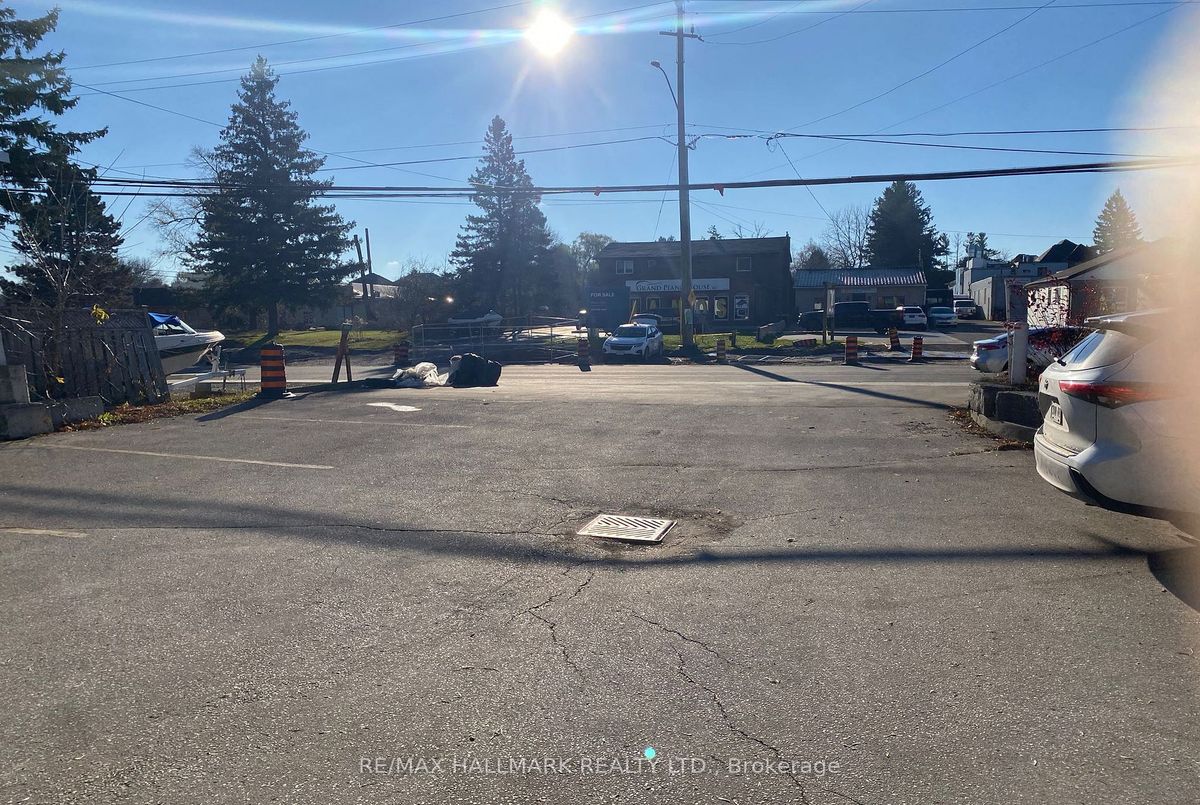 186 King Rd Richmond Hill 186 King Rd Richmond Hill