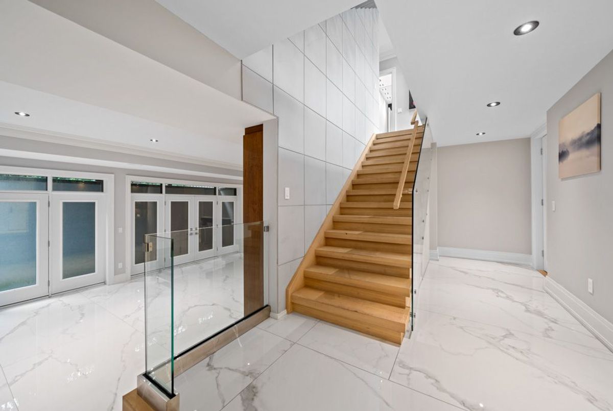 img-gallery