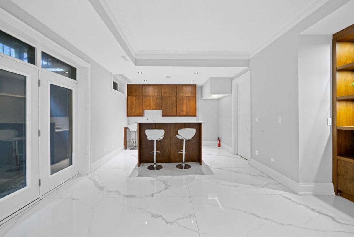 img-gallery