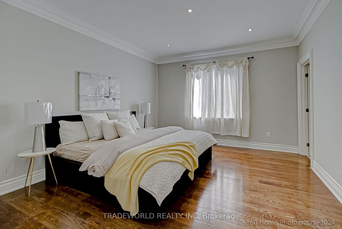 img-gallery