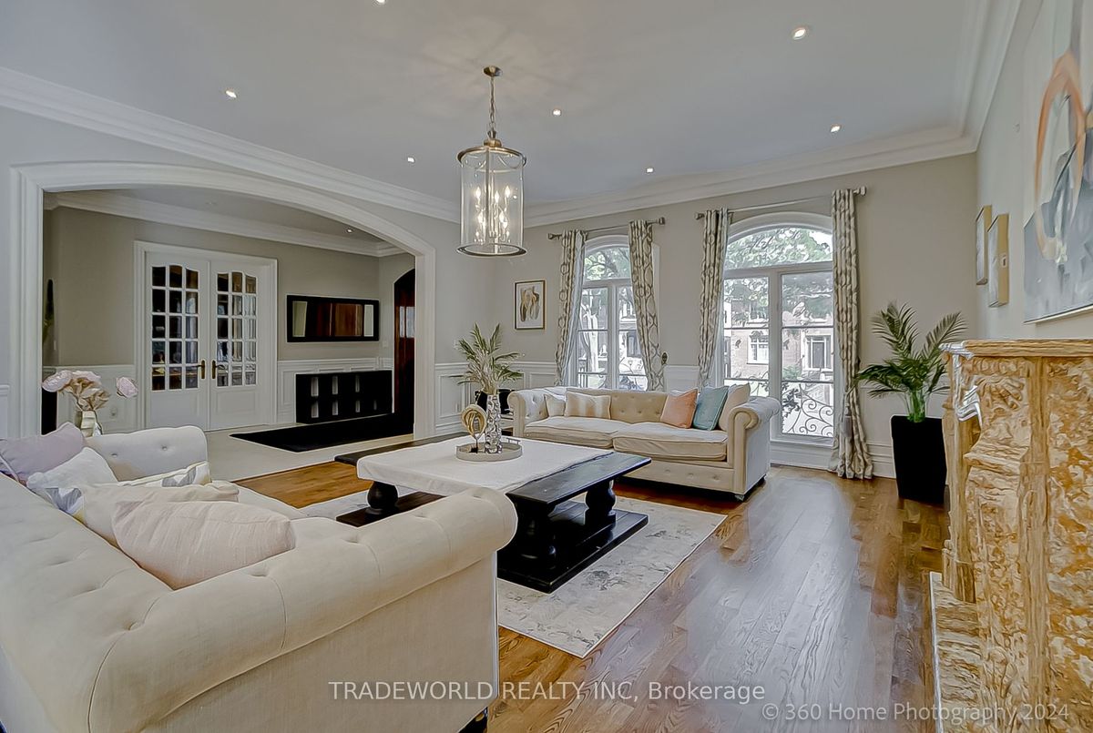 img-gallery