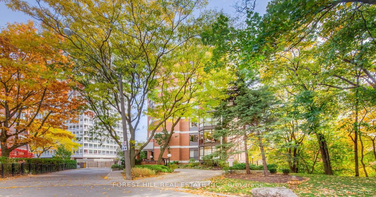 407 Walmer Rd Toronto