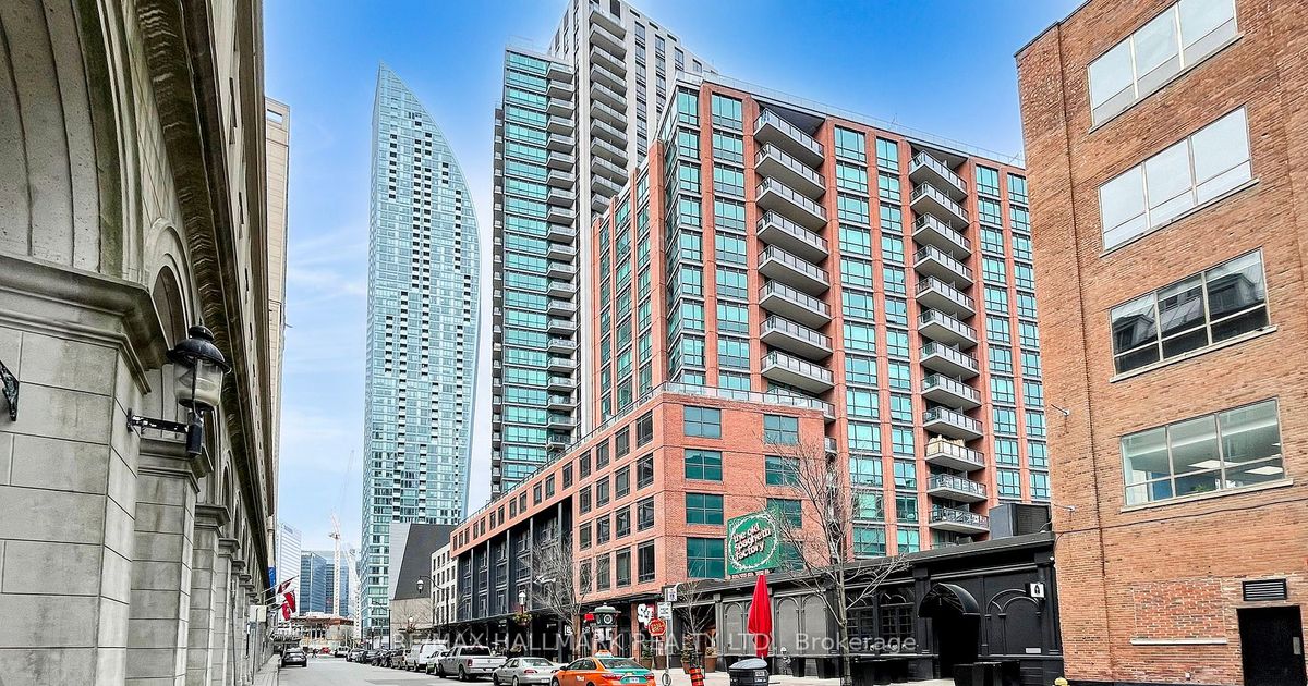 38 The Esplanade Toronto