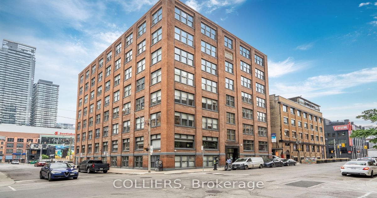 30 Duncan St Toronto