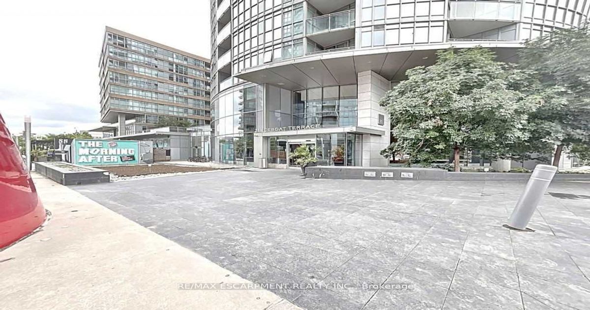 21 Iceboat Terrace Toronto