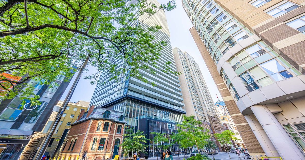15 Grenville St Toronto