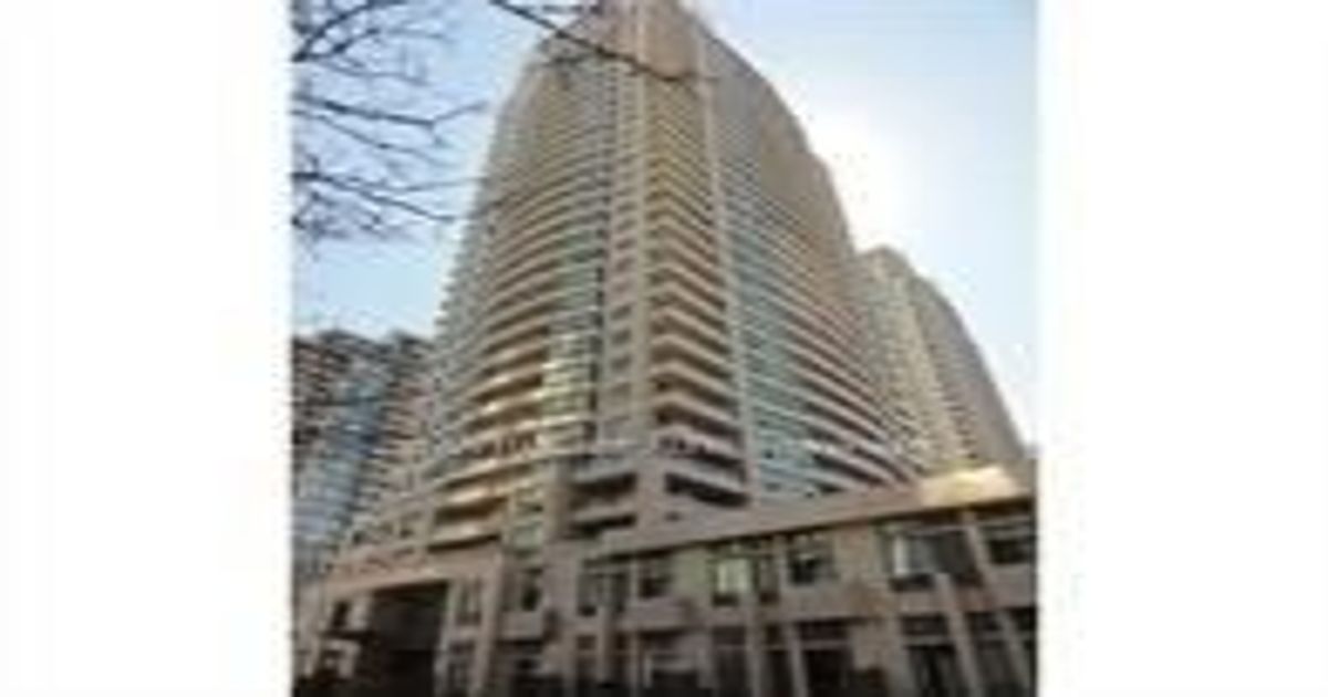 23 Hollywood Avenue Toronto