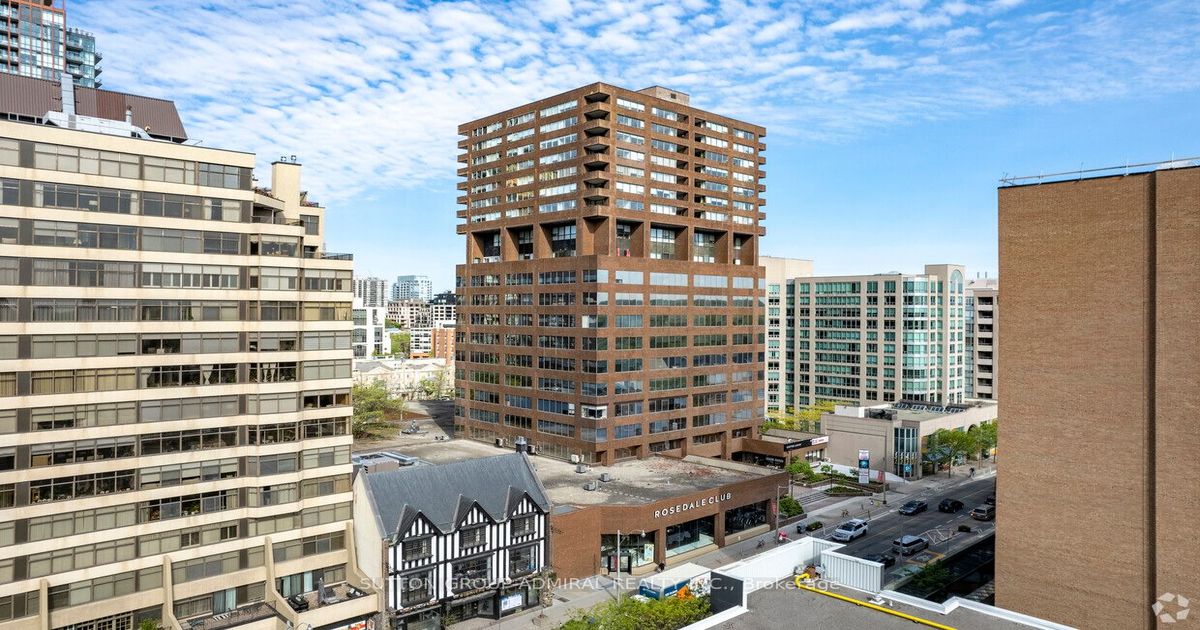 920 Yonge St Toronto