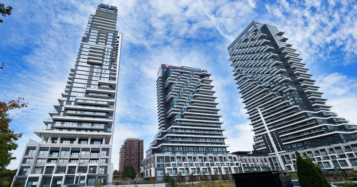 30 Inn On The Park Dr Toronto