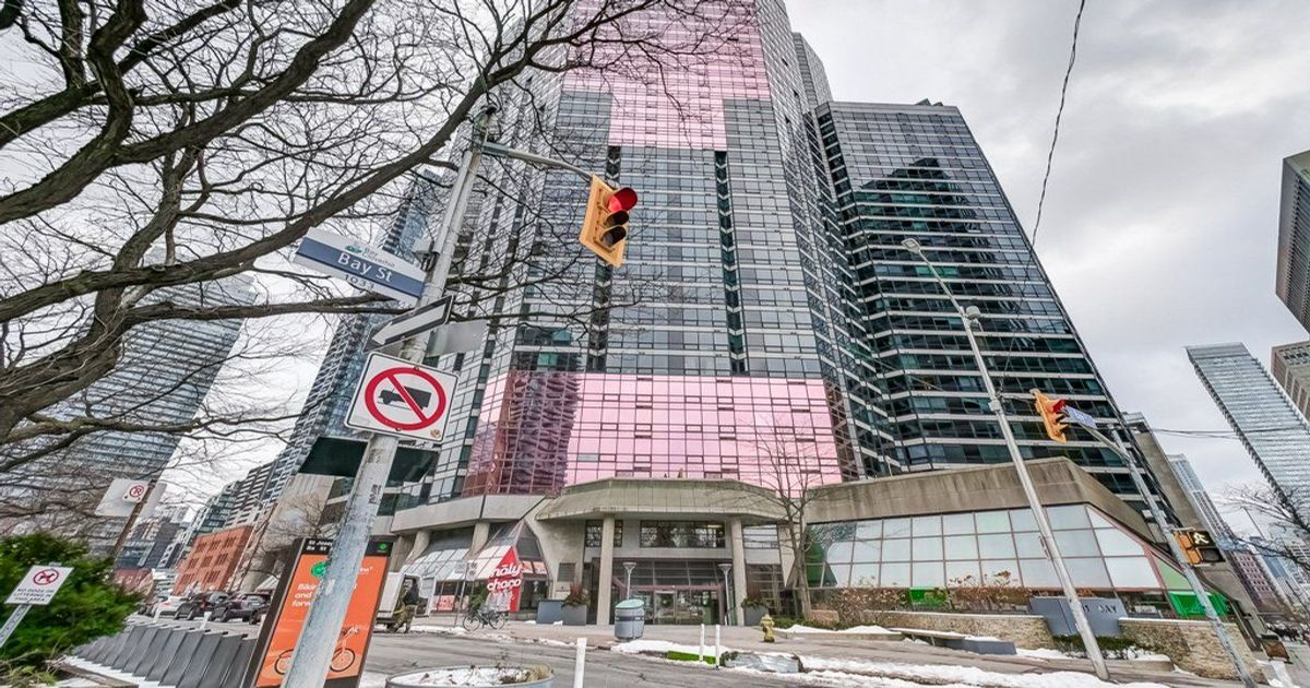 1001 Bay Street Toronto