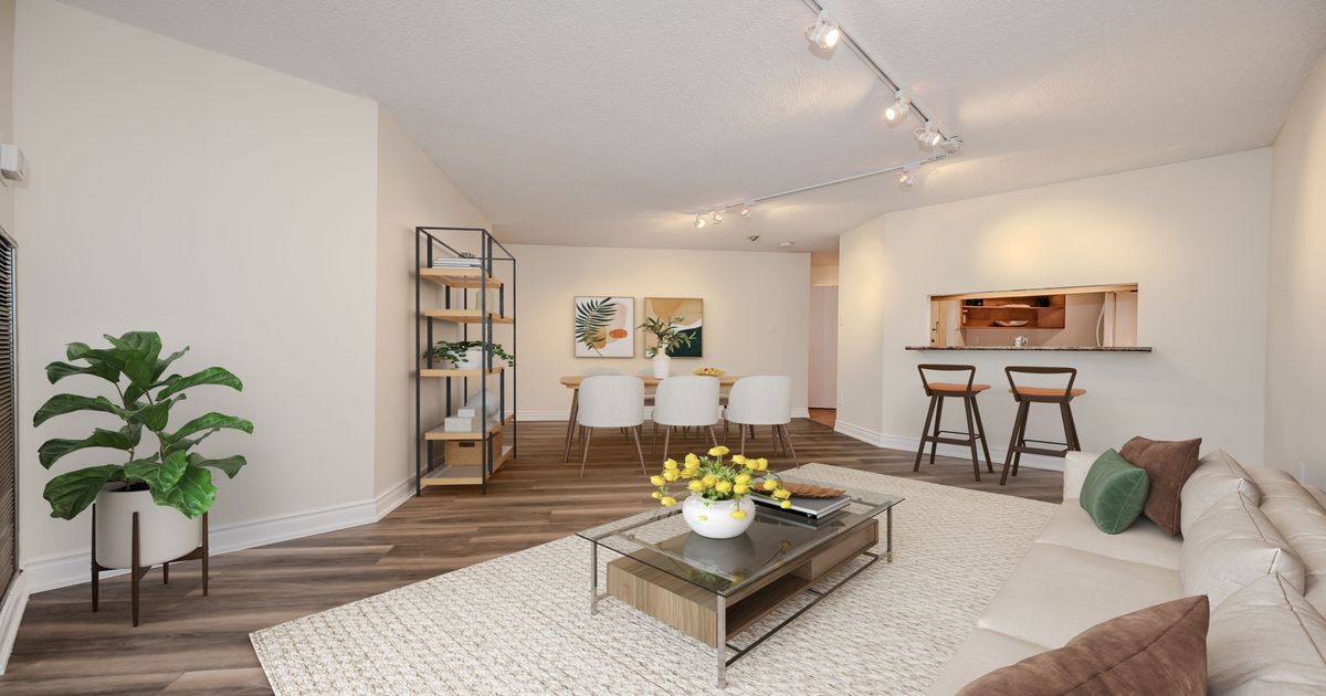 77 Maitland Place Toronto