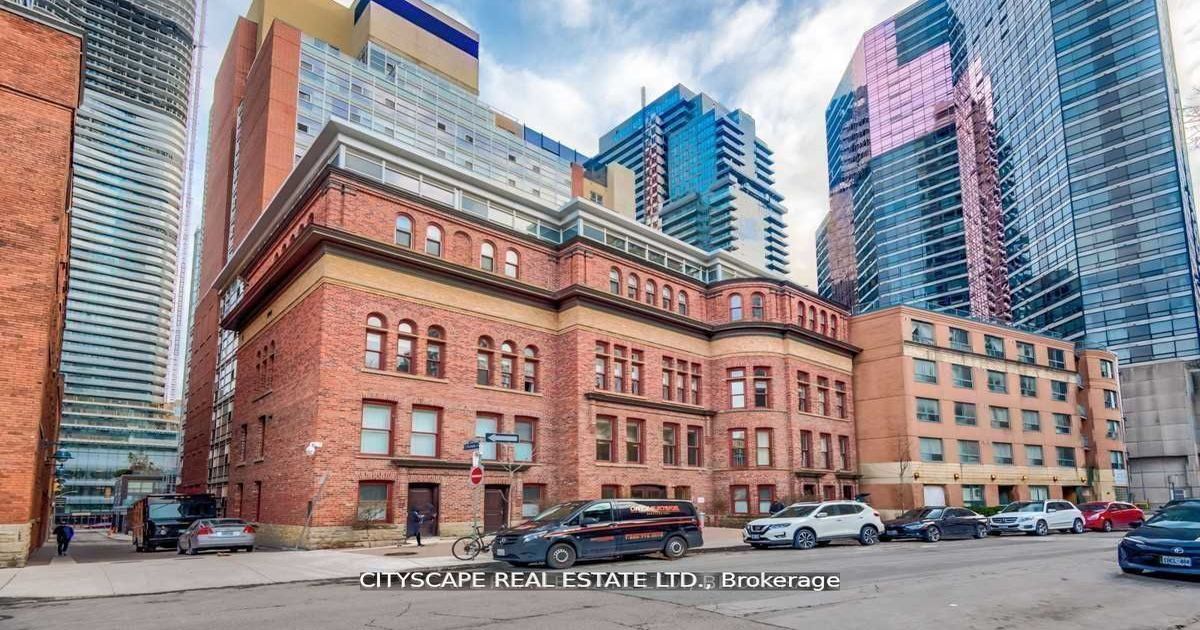 11 St Joseph St Toronto