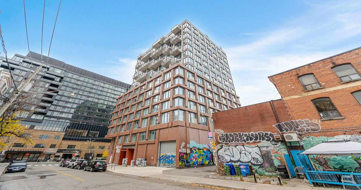 2 Augusta Avenue Toronto
