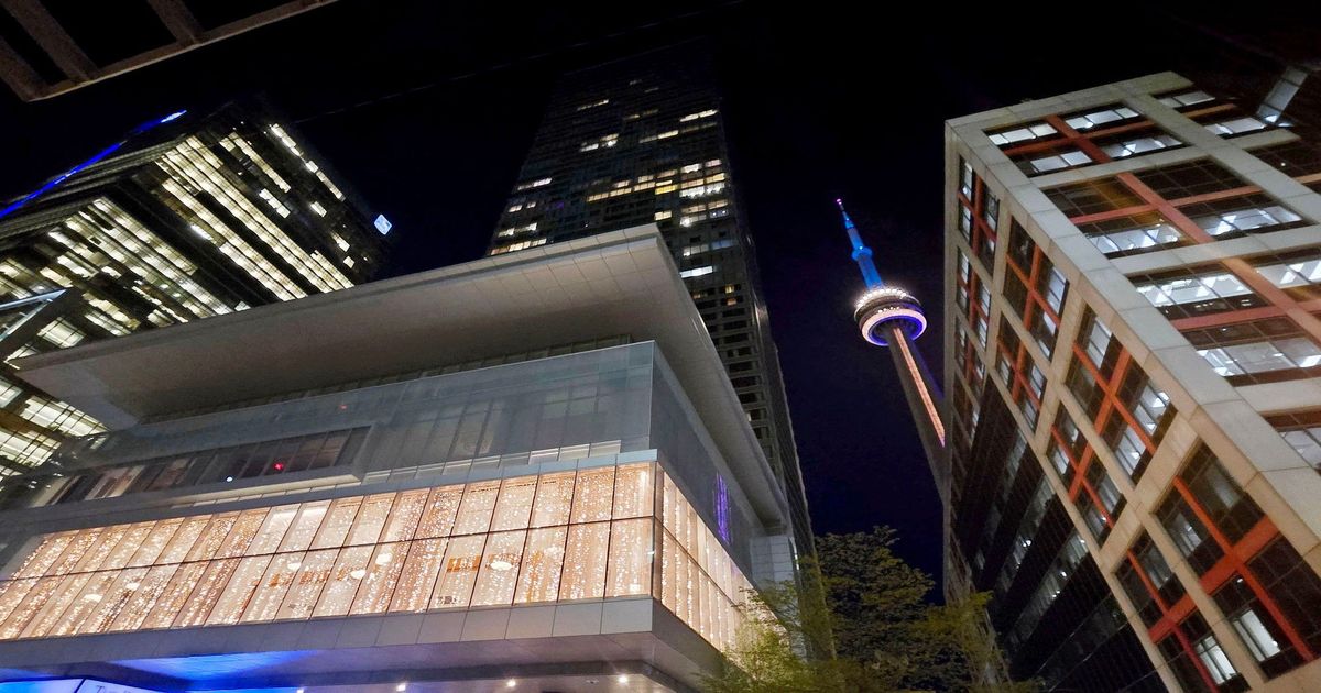 183 Wellington St W Toronto