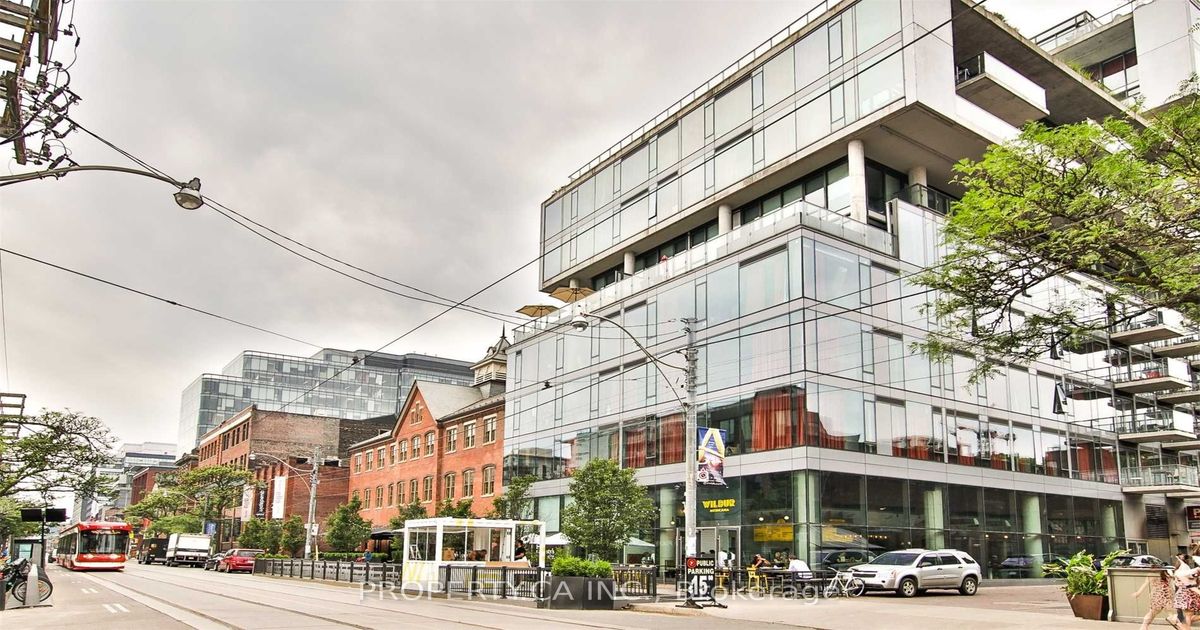 560 King St W Toronto