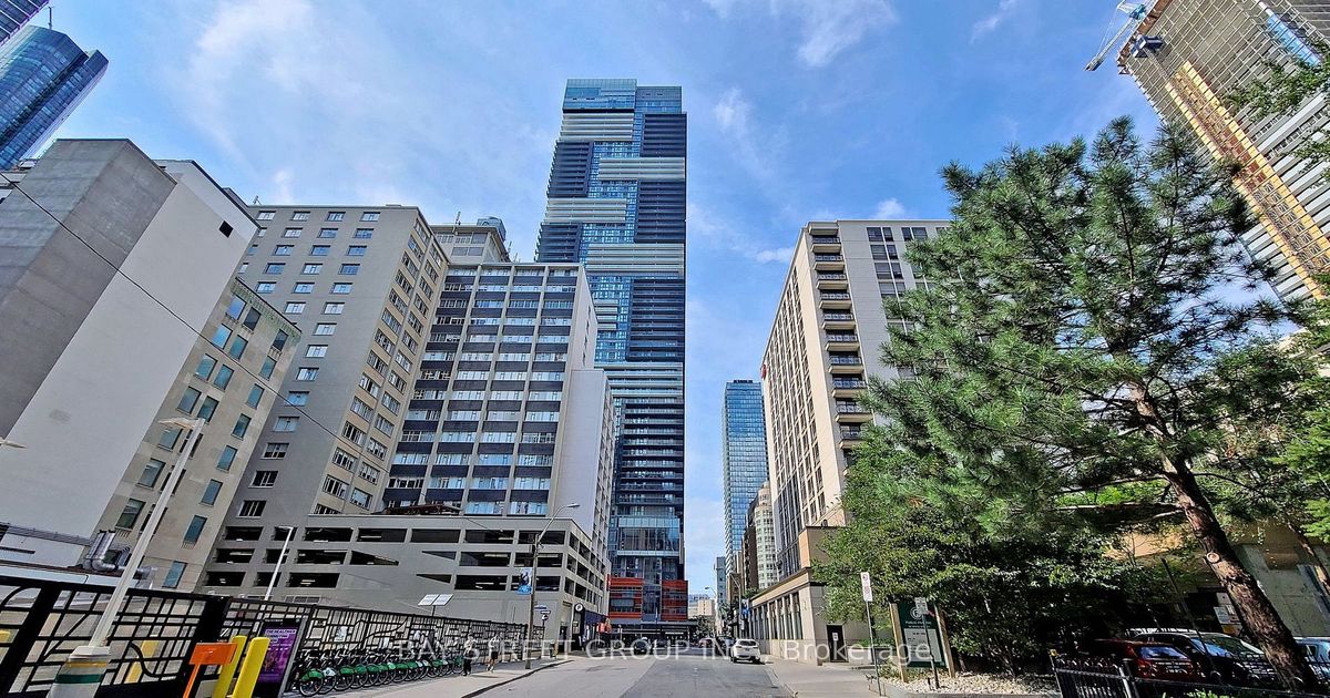 7 Grenville Street Toronto