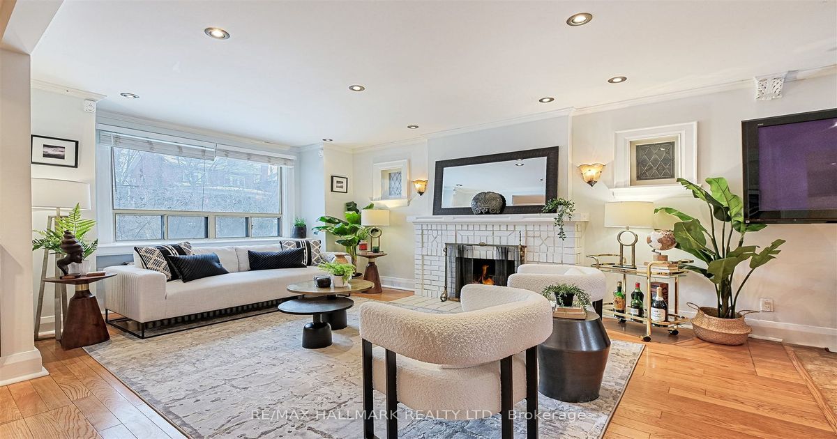 252 Winona Drive Toronto
