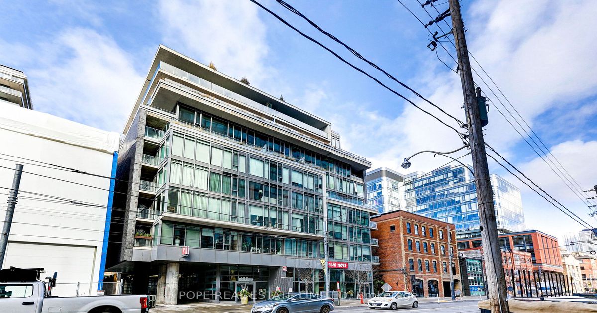650 King St W Toronto