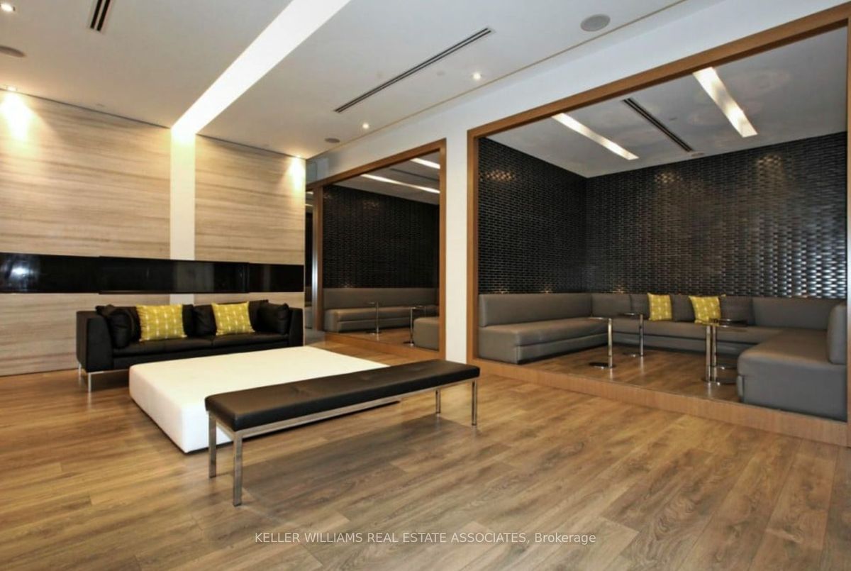 img-gallery
