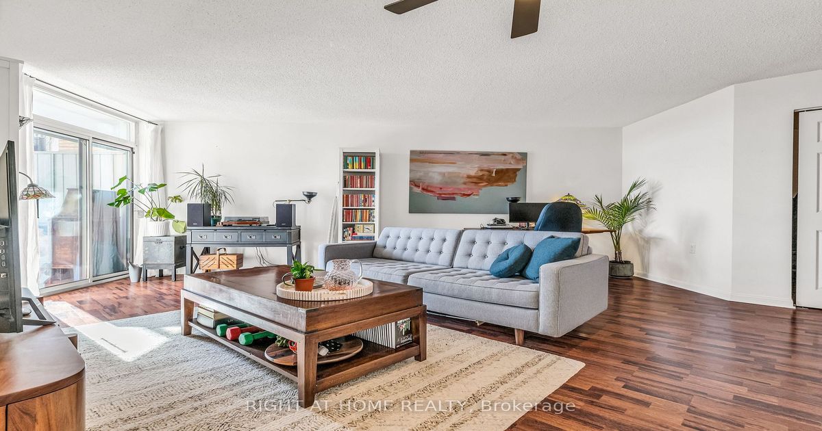 650 Lawrence Avenue W Toronto