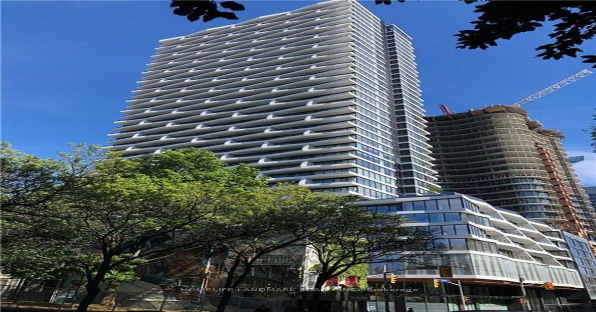 85 Wood Street Toronto