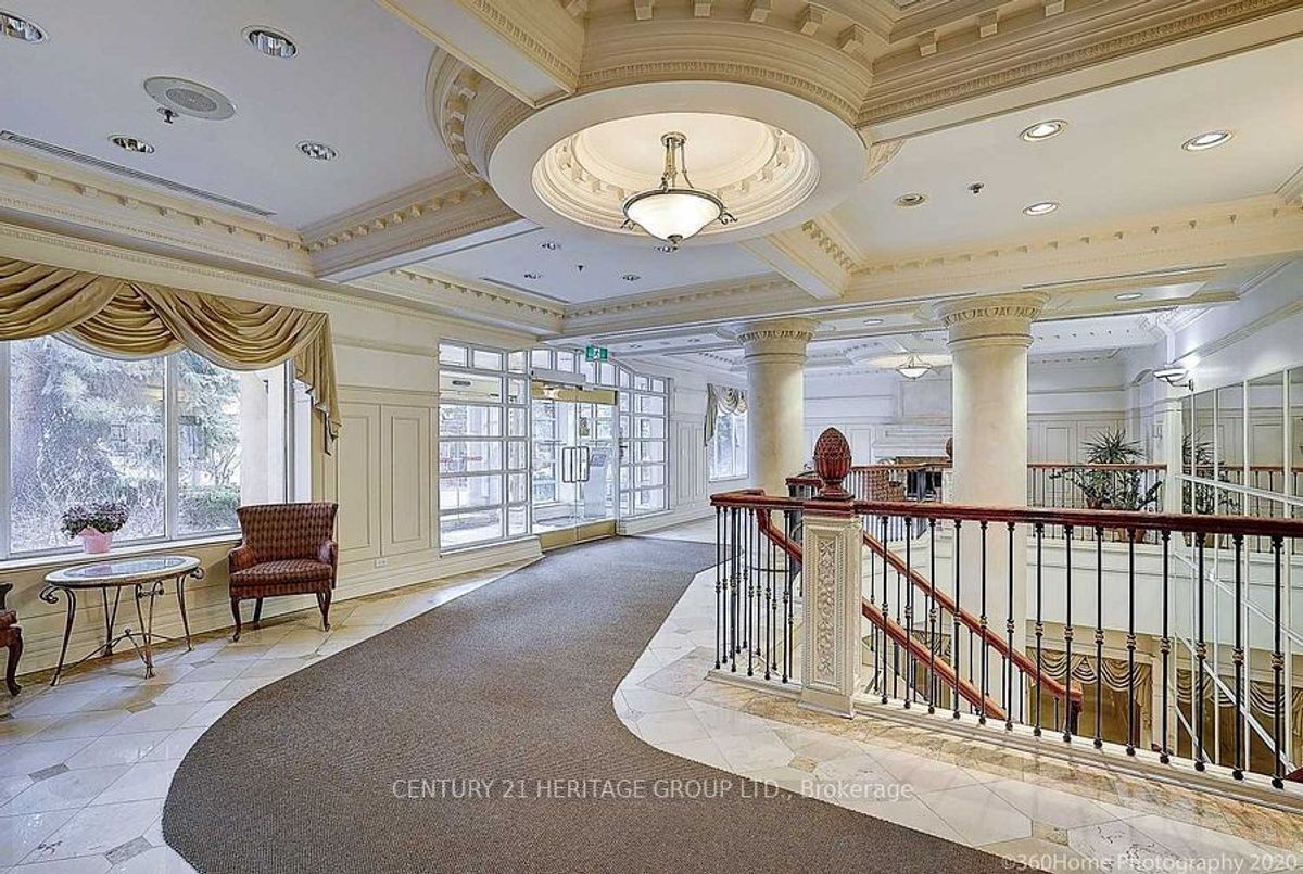 img-gallery