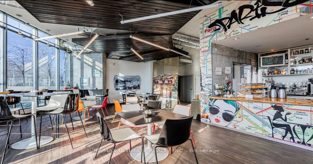 215 Fort York Blvd Toronto