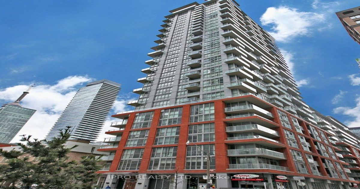126 Simcoe St Toronto