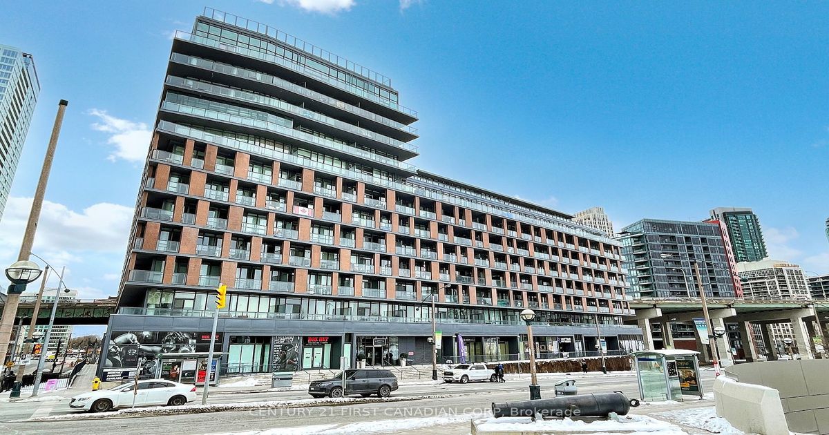 169 Fort York Blvd Toronto