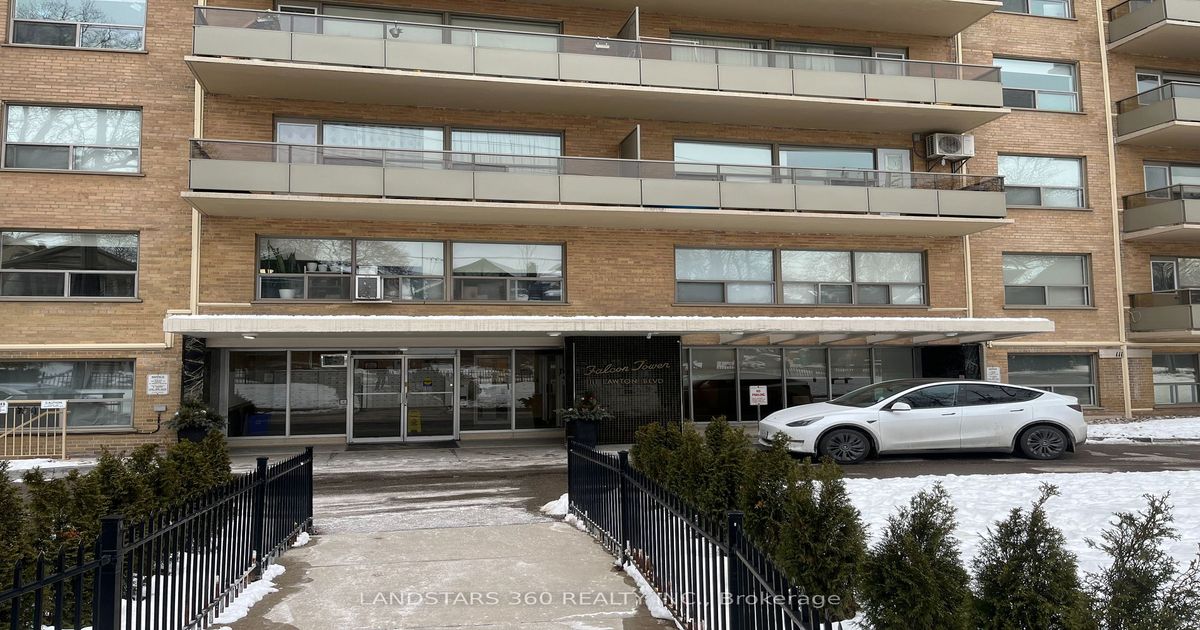 111 Lawton Blvd Toronto