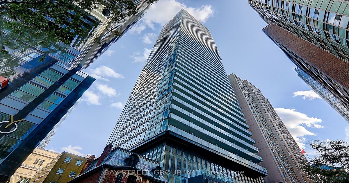15 Grenville Street Toronto