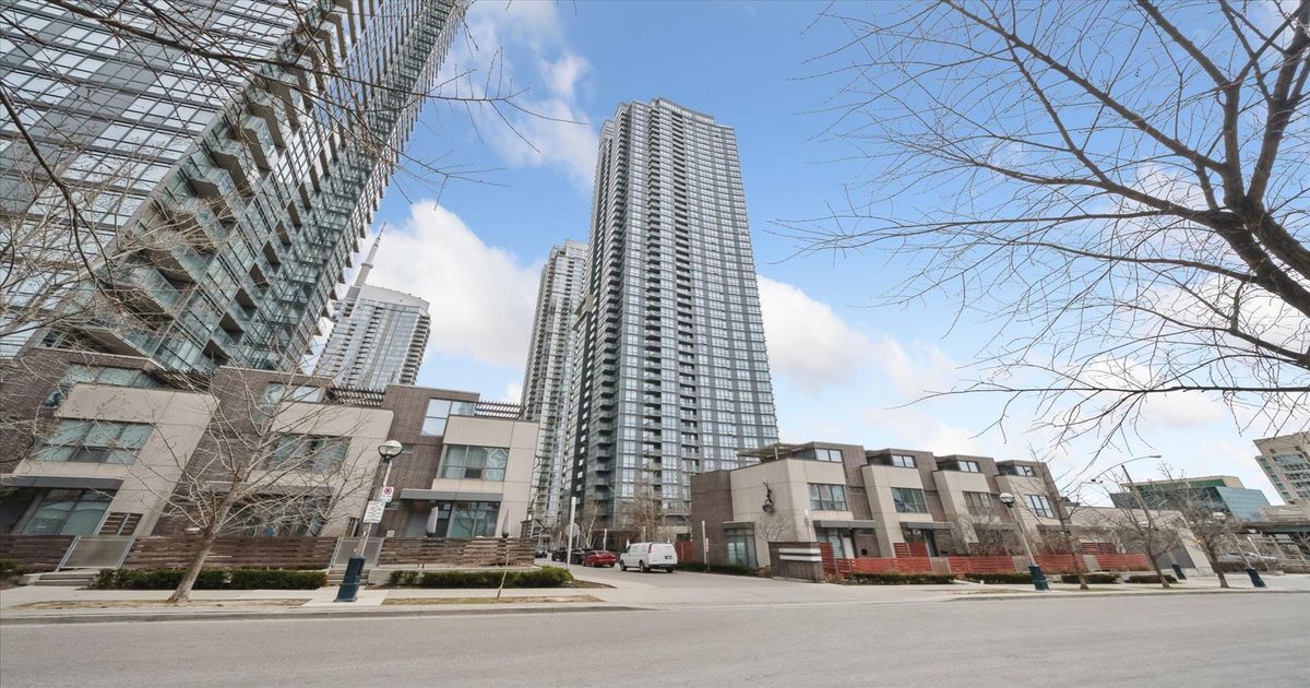 11 Brunel Court Toronto