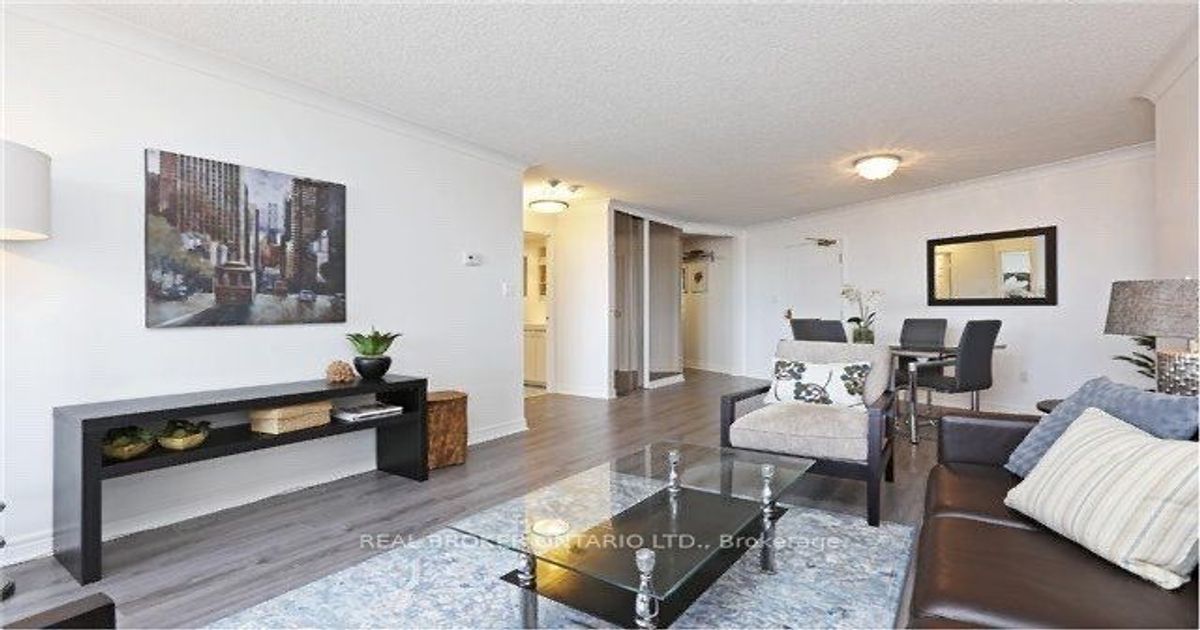 270 Queens Quay W Toronto
