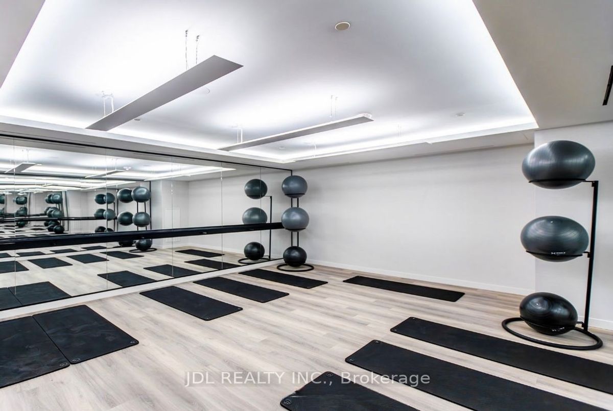 img-gallery