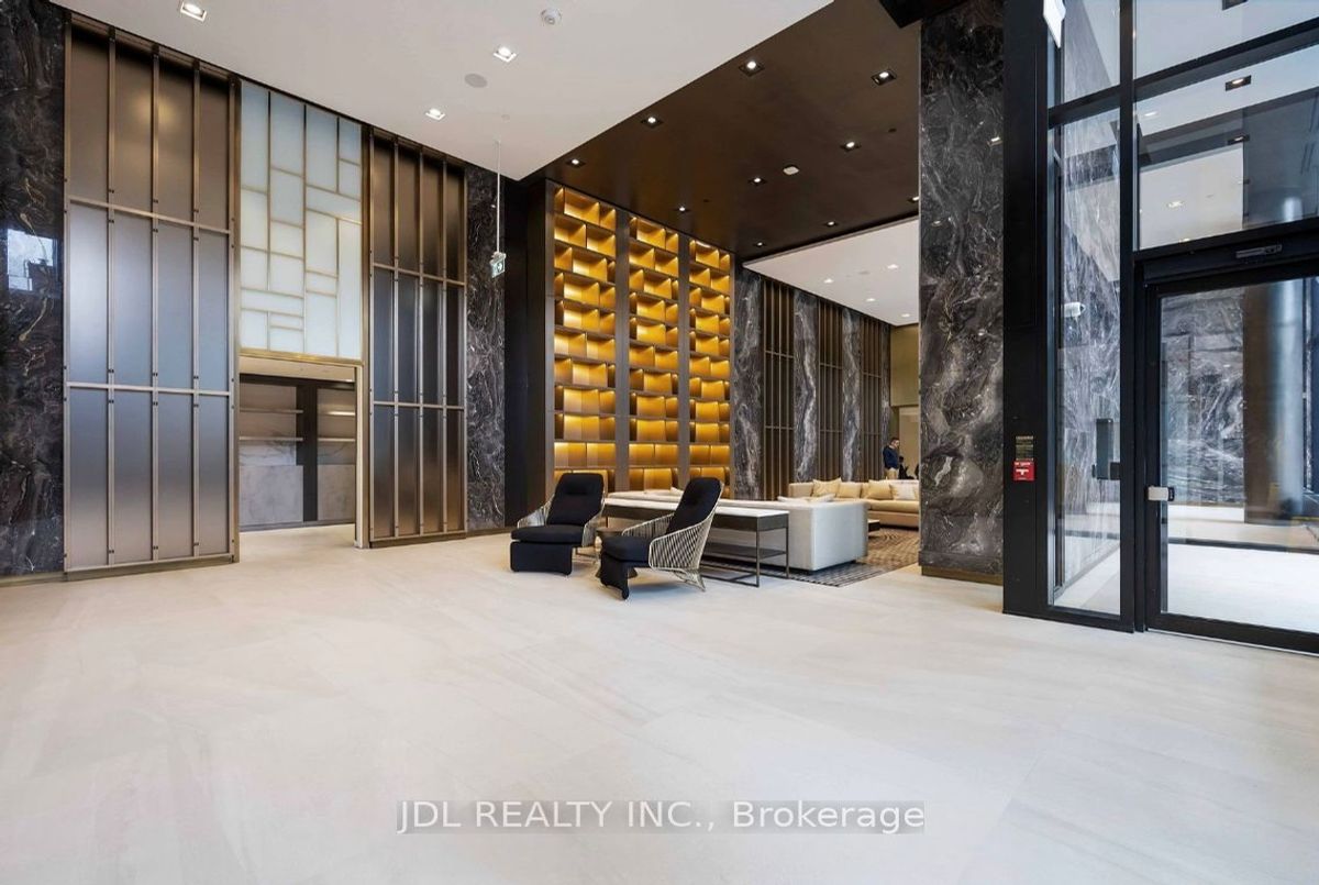 img-gallery