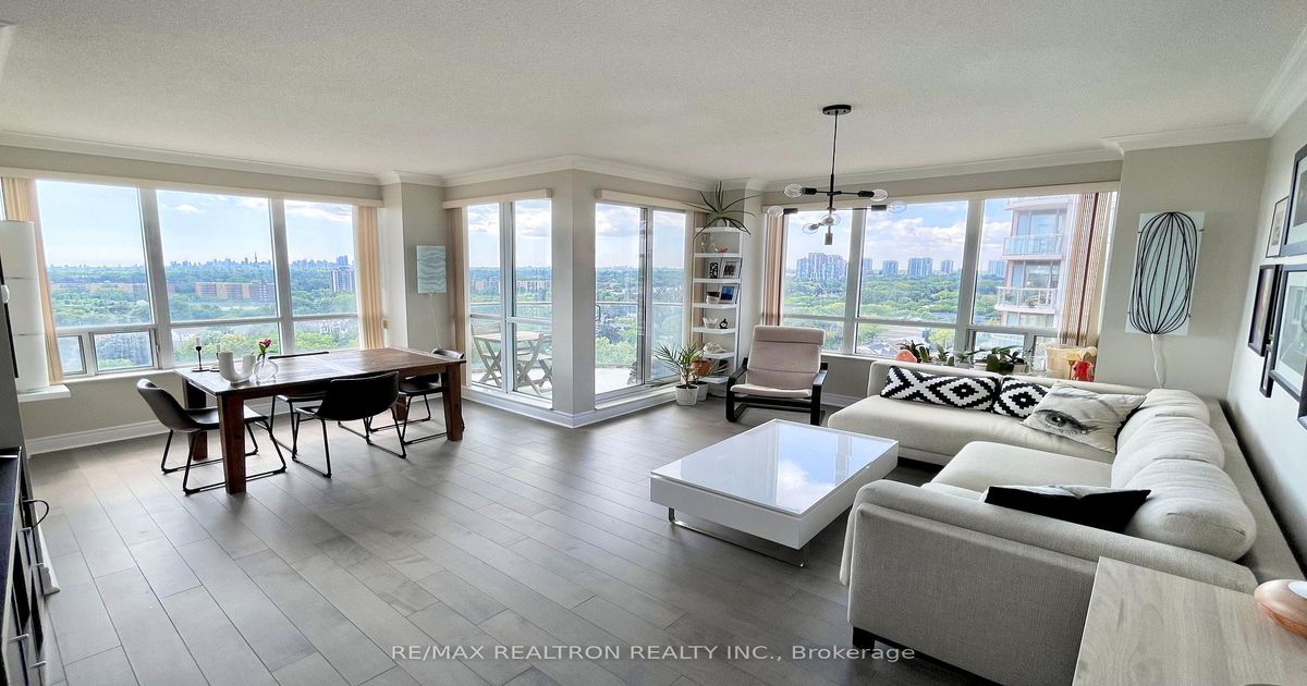 1 Clairtrell Rd Toronto