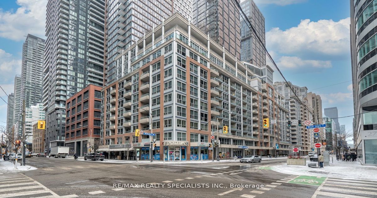 250 Wellington Street W Toronto