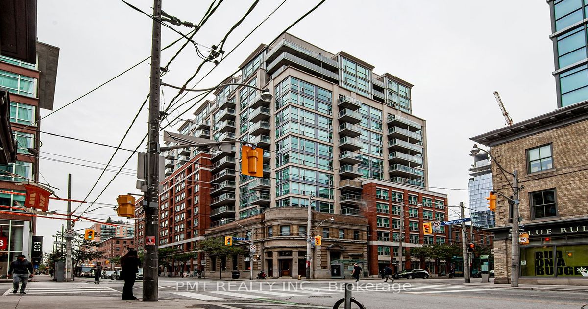 230 King St Toronto