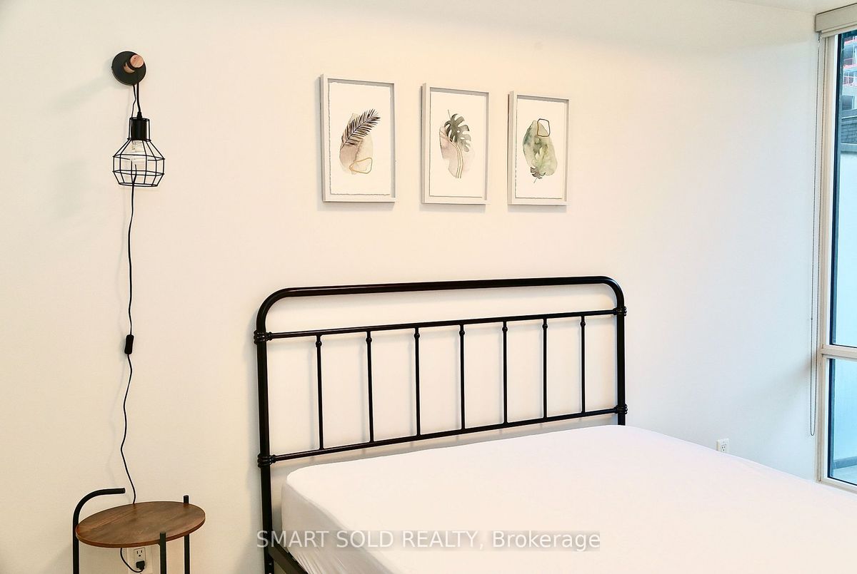 img-gallery