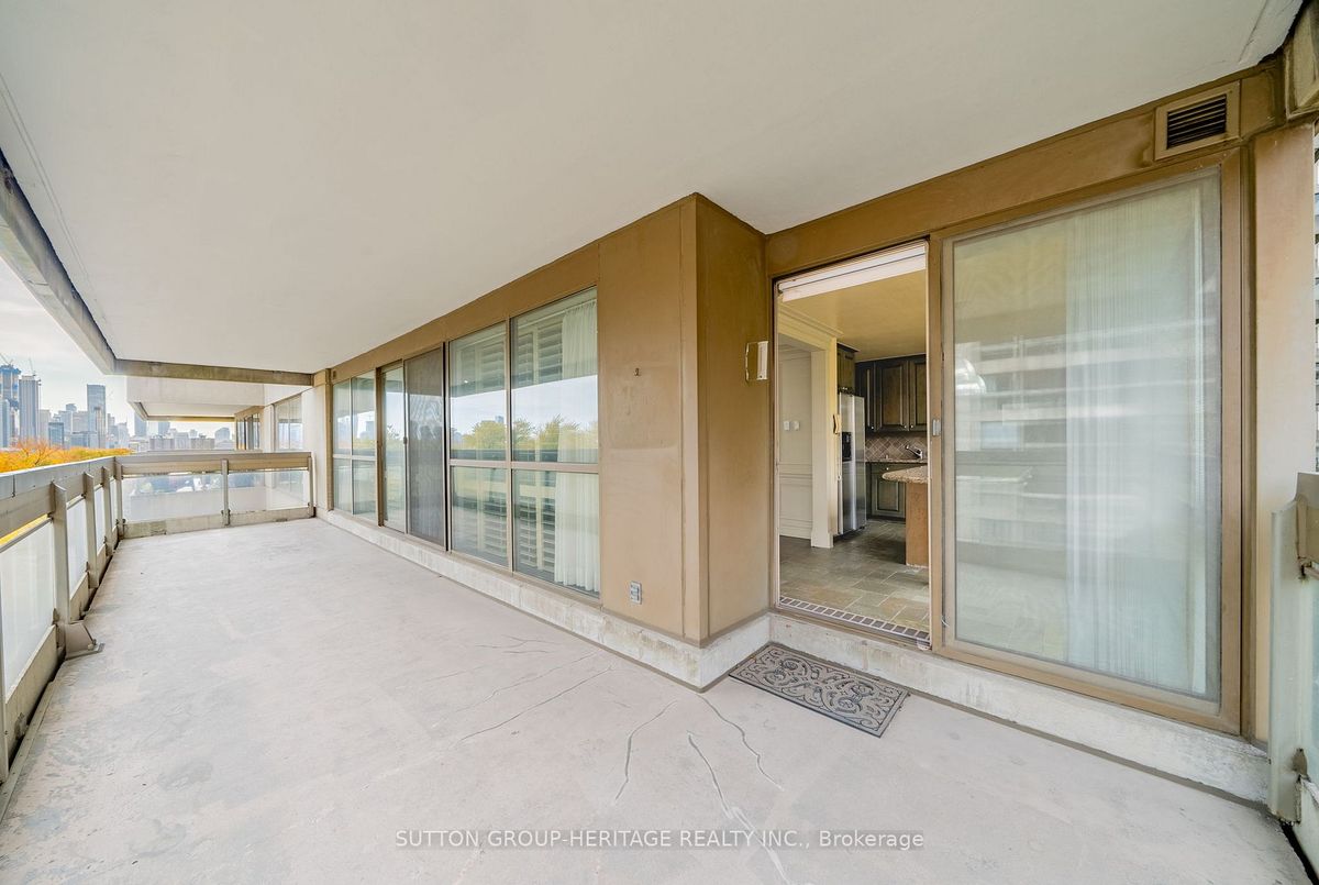 img-gallery