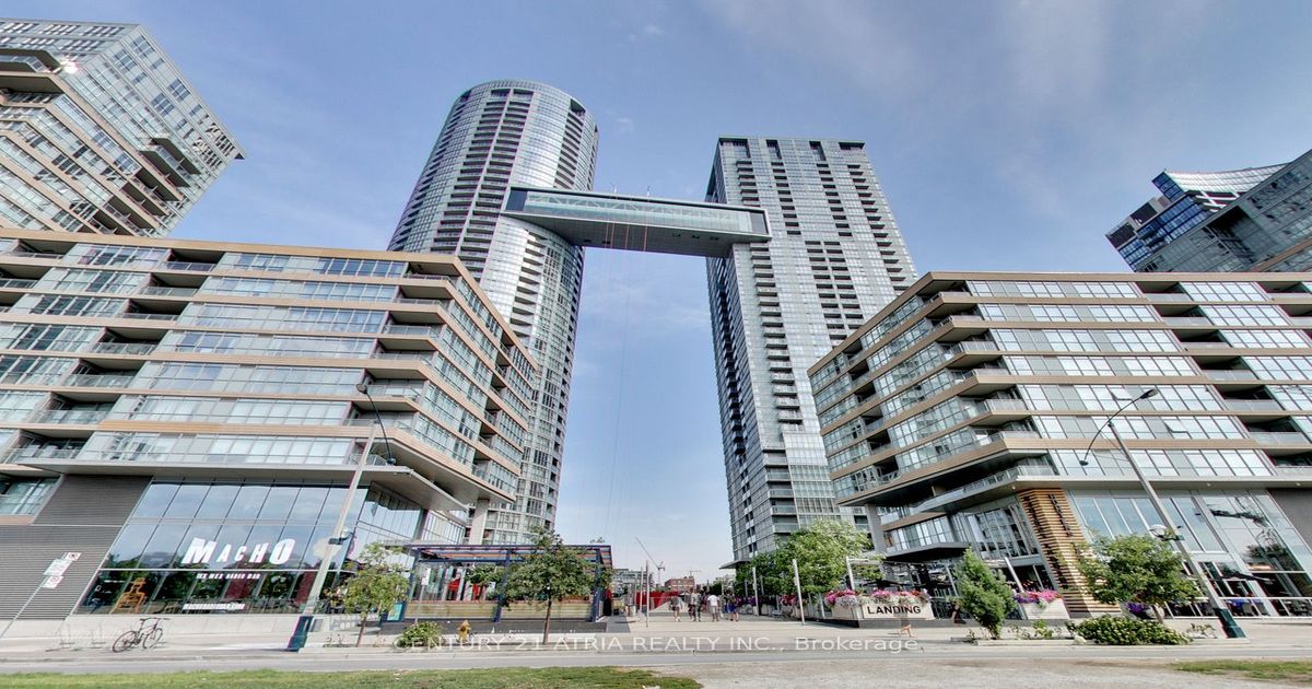 15 Iceboat Terr Toronto